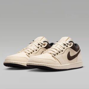 Jordan 1 Low Premium in Ivory and Brown size 11